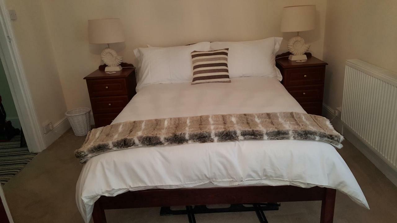 Chinwin Cottage 웨이머스만 외부 사진